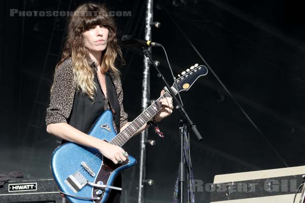 LOU DOILLON - 2016-07-03 - HEROUVILLE SAINT CLAIR - Chateau de Beauregard - Scene Beauregard - 